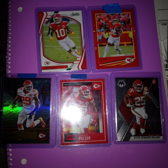 KC Chiefs lot of 5 with Tyreek hill - Picture 1 of 6